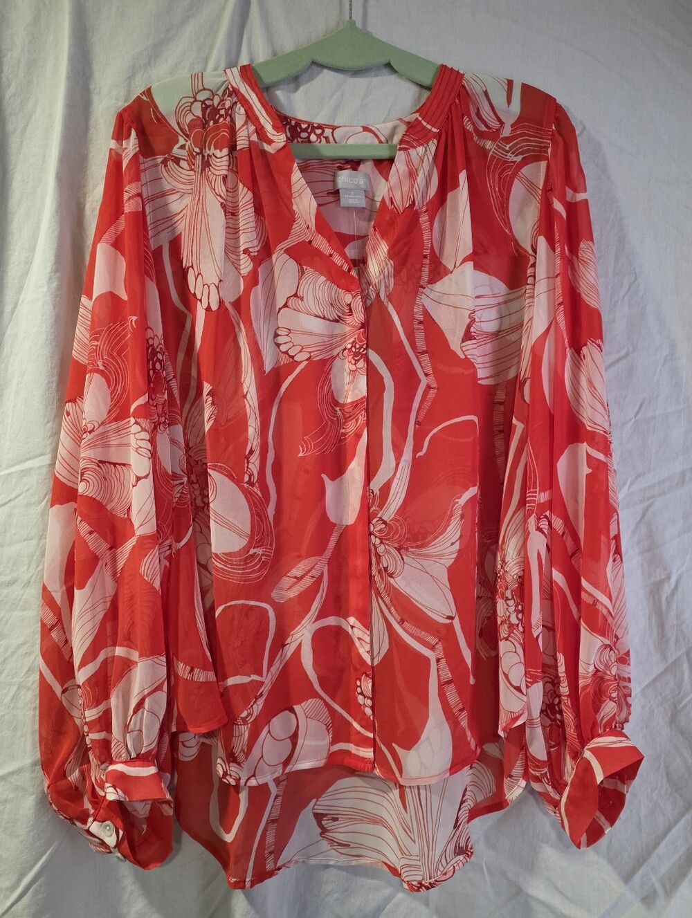Chico's Red and White Floral "Trapunto" Blouse Sz 3